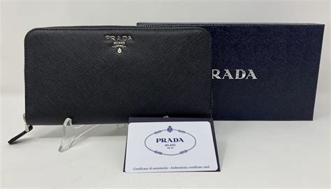 prada portafoglio yoox|Portafogli Prada SALDI: Acquista da 218,00 .